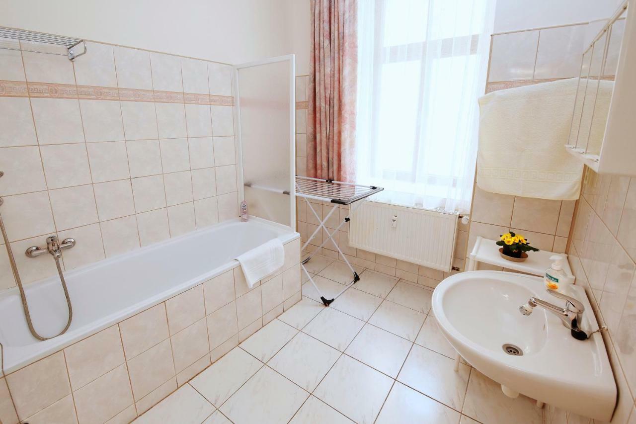 Apartman Moravska カルロヴィ・ヴァリ エクステリア 写真